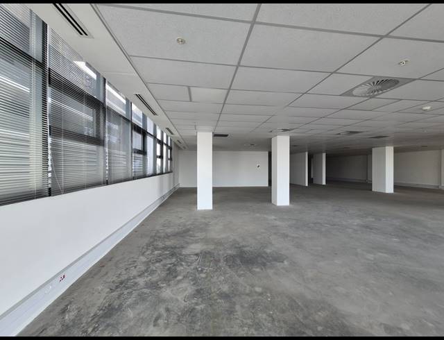 495M² OFFICE TO LET IN ILLOVO